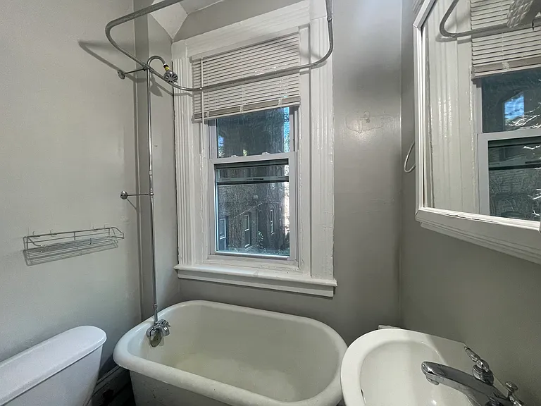 2 Champney Pl #3 — Photo 7