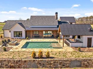 84 Bravo Rivera Way, Ellijay, GA 30536