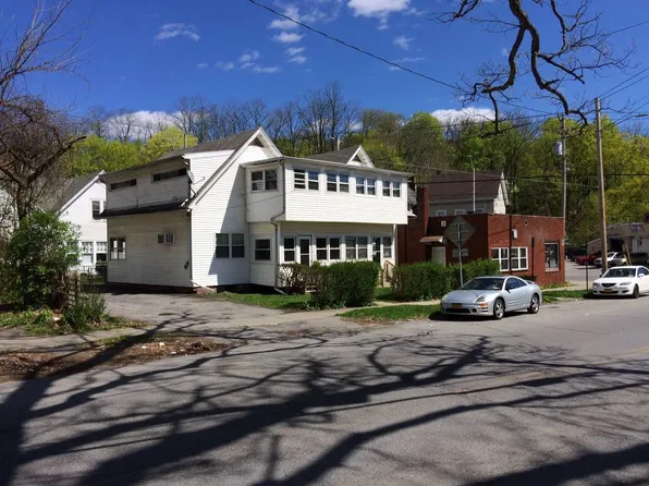 151 Parker Ave, Poughkeepsie, NY 12601