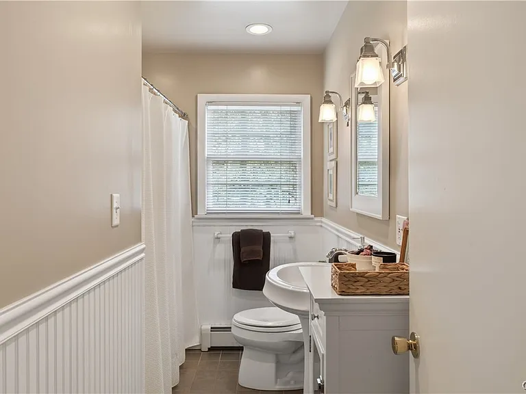 3862 State Street Rd — Photo 28