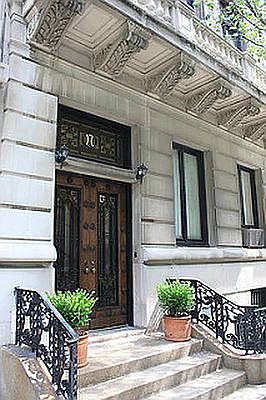 1st image of 17 E 70th St APT 5A