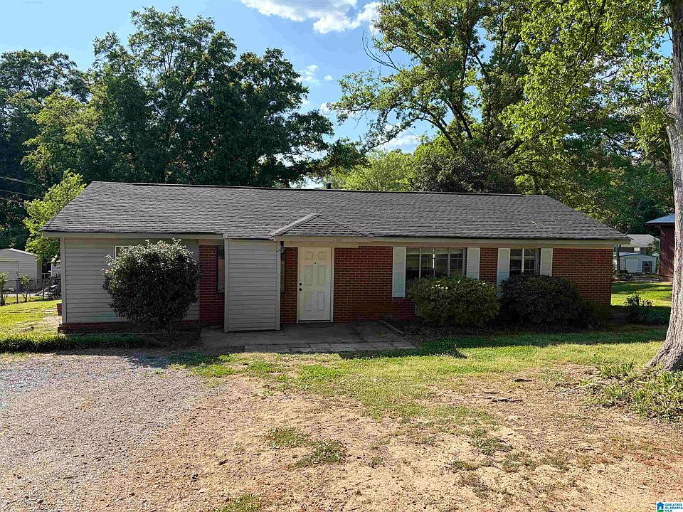 1st image of 30 Princeton Dr