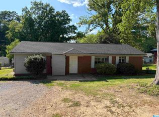 30 Princeton Dr, Childersburg, AL 35044