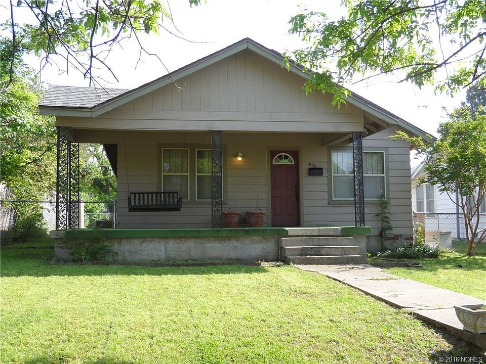 1st image of 410 W Adams Ave