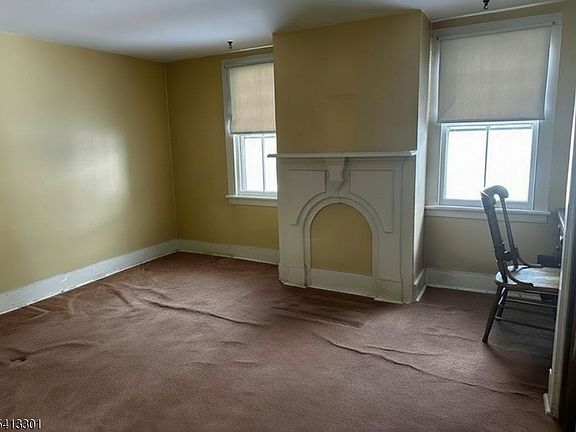 4th image of 13 Ice Plant Rd