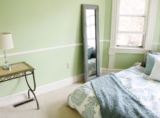 17 New London Rd, Mystic, CT 06355