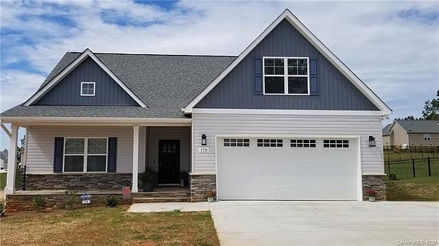1st image of 193 Staffordshire Dr #116