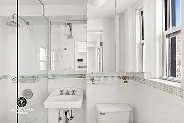 Rented by Coldwell Banker Warburg