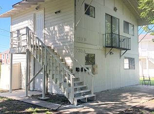 735 Rosedale Dr #B, Port Arthur, TX 77642