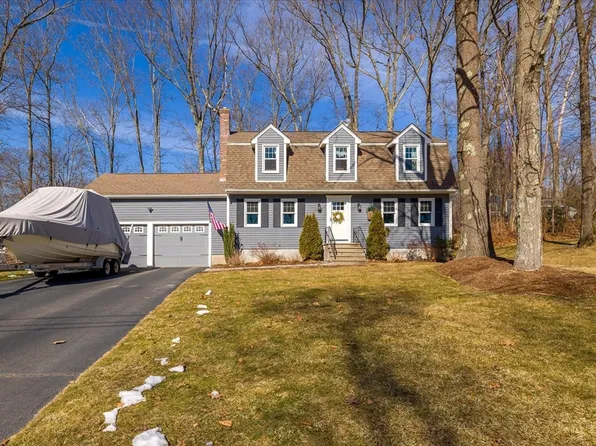 50 Michael Ln, Northbridge, MA 01534