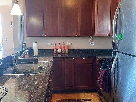 4th image of 3550 W Montrose Ave Unit 508