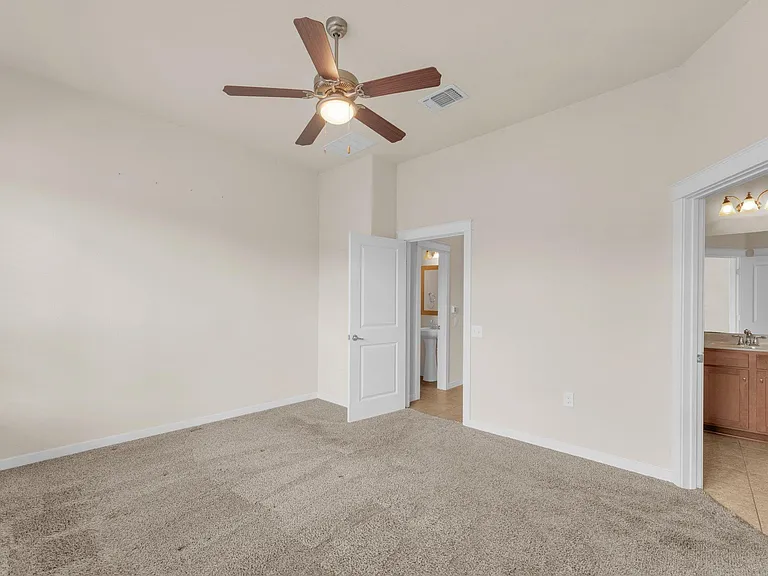 3900 Threadgill St #21 — Photo 19