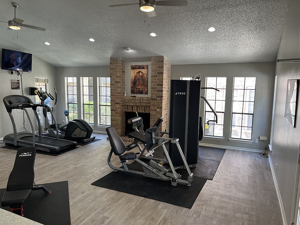 Hidden Oaks Apartments - 13129 NW Military Hwy San Antonio TX | Zillow