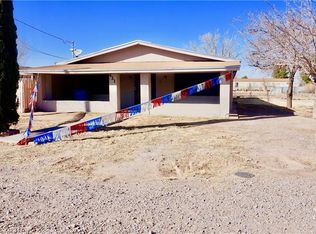 421 Cruce Verde Dr, Clint, TX 79836