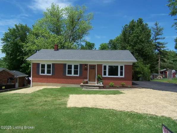 132 Goodloe Ave, Bloomfield, KY 40008