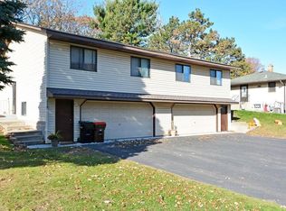 2129 Bradley St, Saint Paul, MN 55117