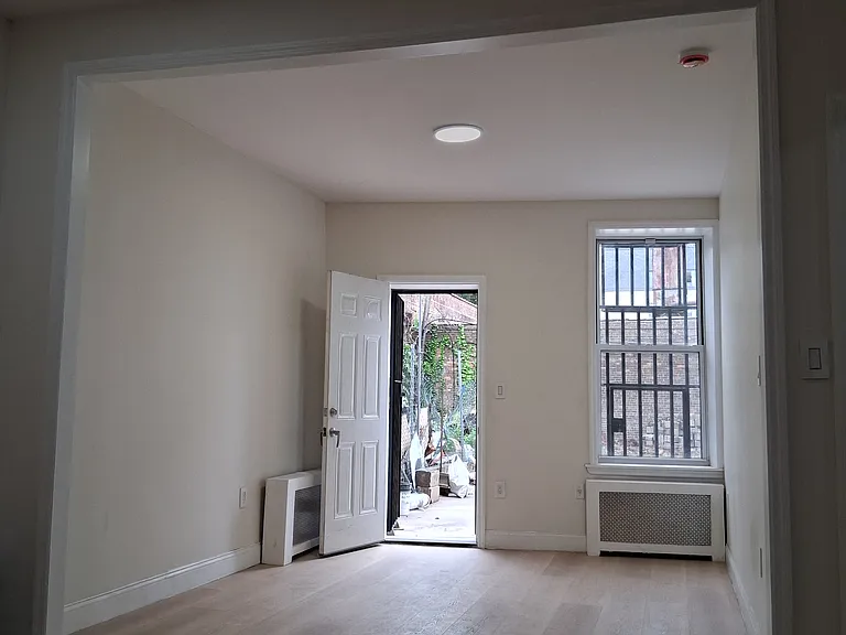 3224 Fulton St #1 — Photo 6