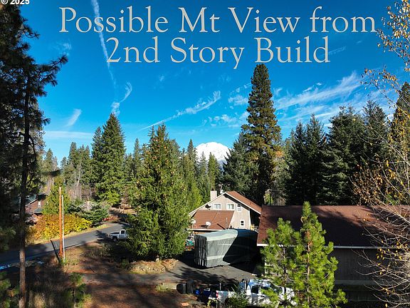 2nd image of 29 Trout Lake Park Rd