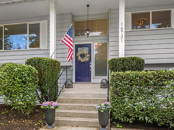 3rd image of 16731 NE 98th Pl