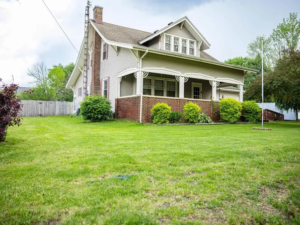281 Dayton Rd, Dayton, IN 47941