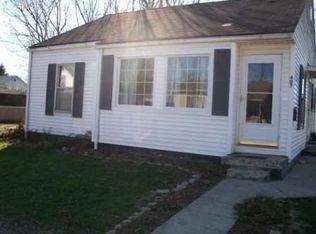 407 N Peal St, Vevay, IN 47043