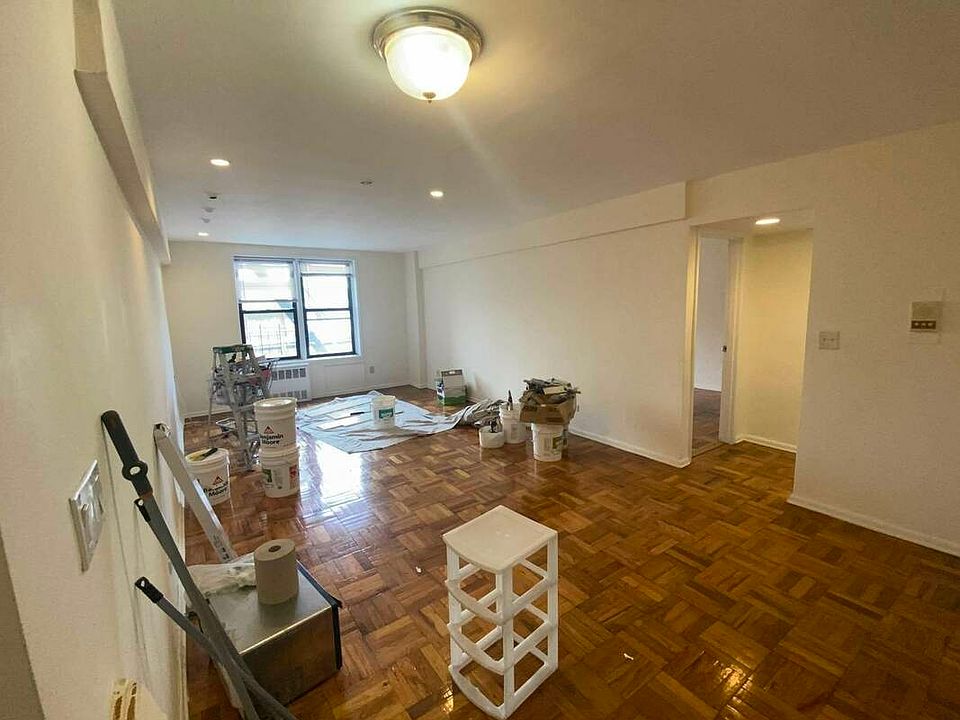 1st image of 78-40 162nd St #1J