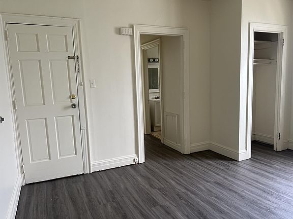 5th image of 49 S Queen St APT 2