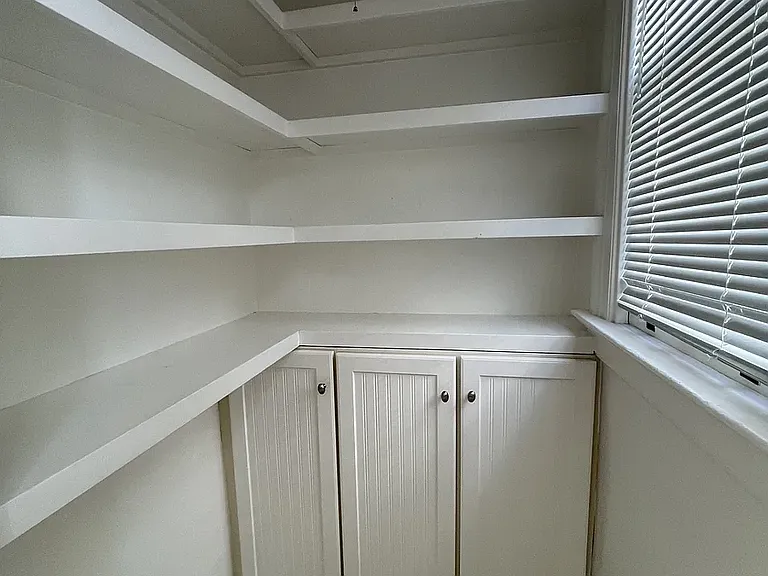 1308 Haight St — Photo 16