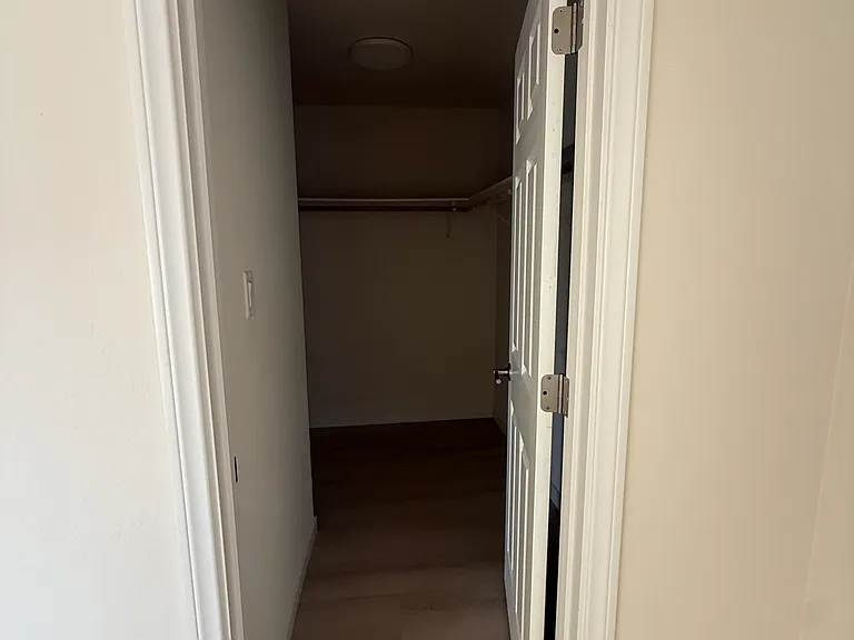 5228 Auckland Ave #2 — Photo 6