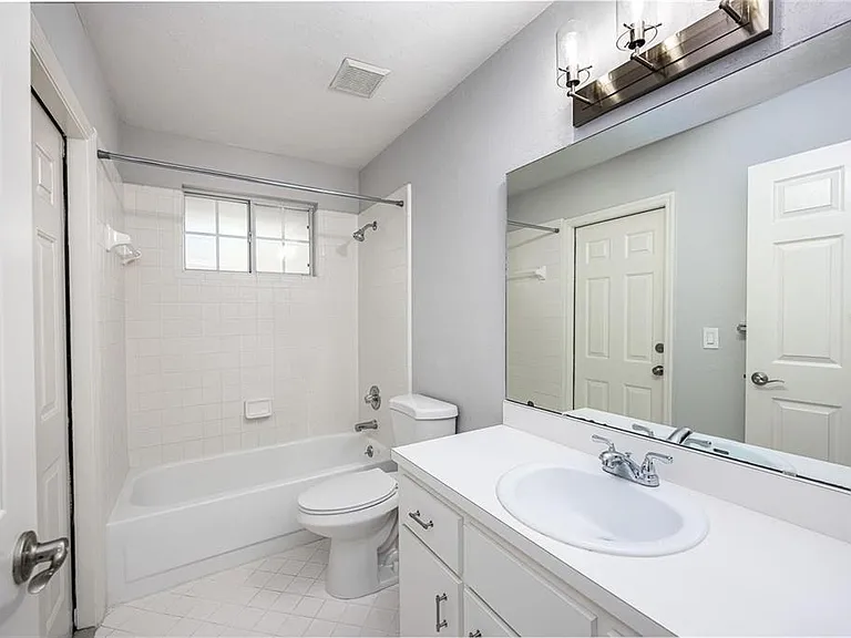 2103 SW 75th Ter — Photo 28