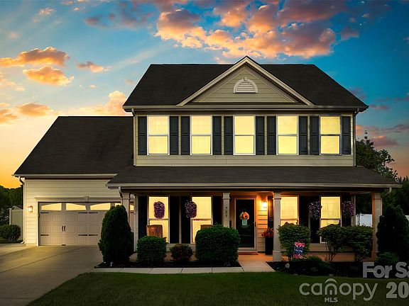 2nd image of 709 Heddington Ct
