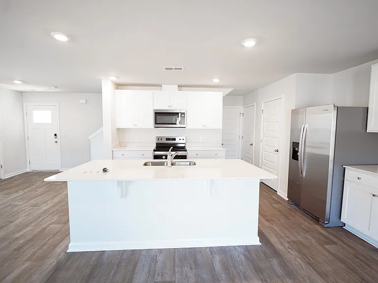 112 Red Admiral Ln — Photo 6