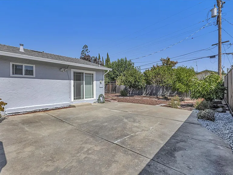 1112 Di Napoli Dr — Photo 35