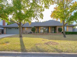 7316 N Hammond Ave, Warr Acres, OK 73132