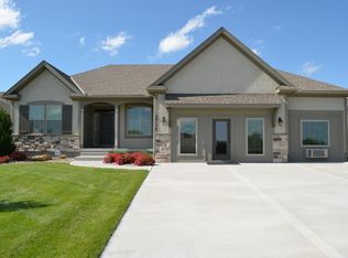 20156 W 224th Ter, Spring Hill, KS 66083