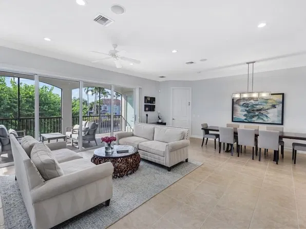 5030 Blauvelt WAY #201, NAPLES, FL 34105