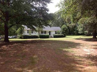 3065 Burnett Rd, Byron, GA 31008