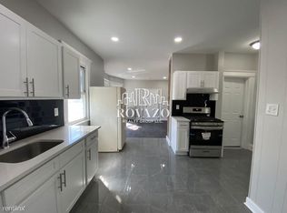 39 Llewellyn Ave APT 1, West Orange, NJ 07052