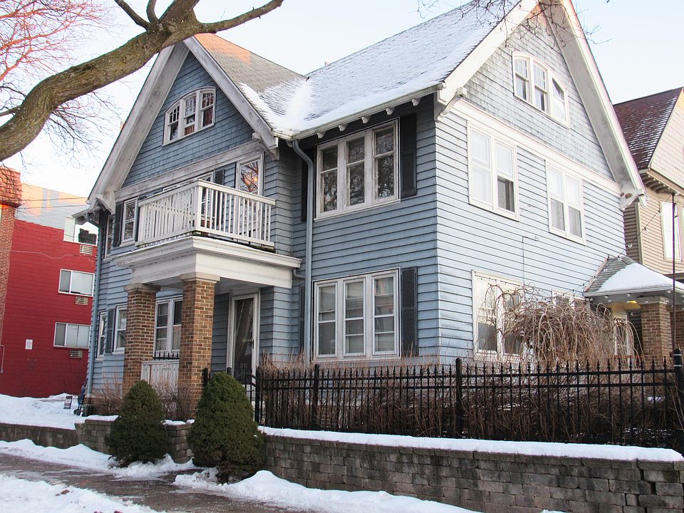 1st image of 2540 N Oakland Ave