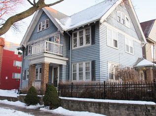 2540 N Oakland Ave, Milwaukee, WI 53211