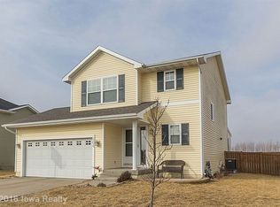 504 SW Beechwood Dr, Grimes, IA 50111