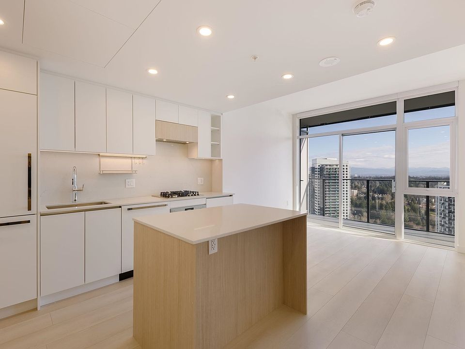 1st image of 13573 98a Ave #3211