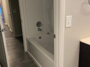 801 Heatherwood Ct #801, Milford, OH 45150