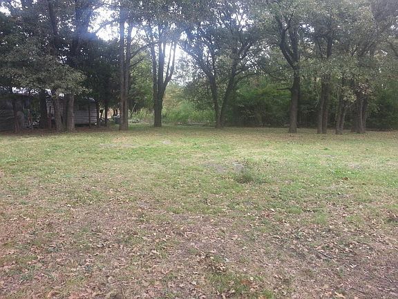 2nd image of 214 Teenie Bell Ct