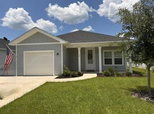 150 Bradford Ct, Freeport, FL 32439