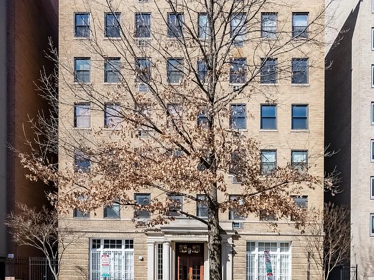 1316 New Hampshire Ave NW — Photo 15