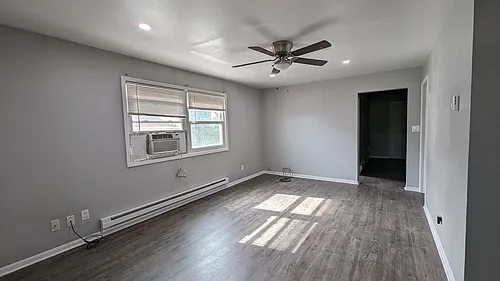 304 Hankes Ave #1 Photo 1