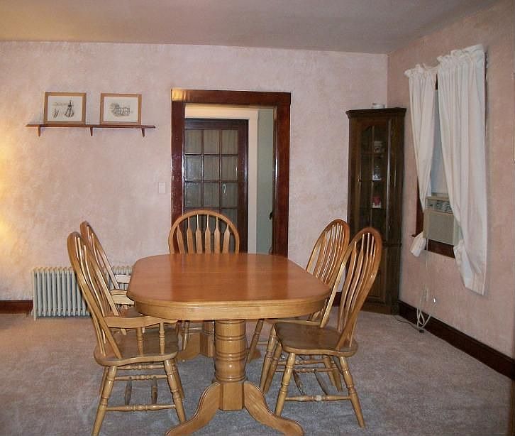 2nd image of 275 Summer St