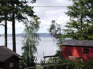 9999 Beach Dr, Freeland, WA 98249
