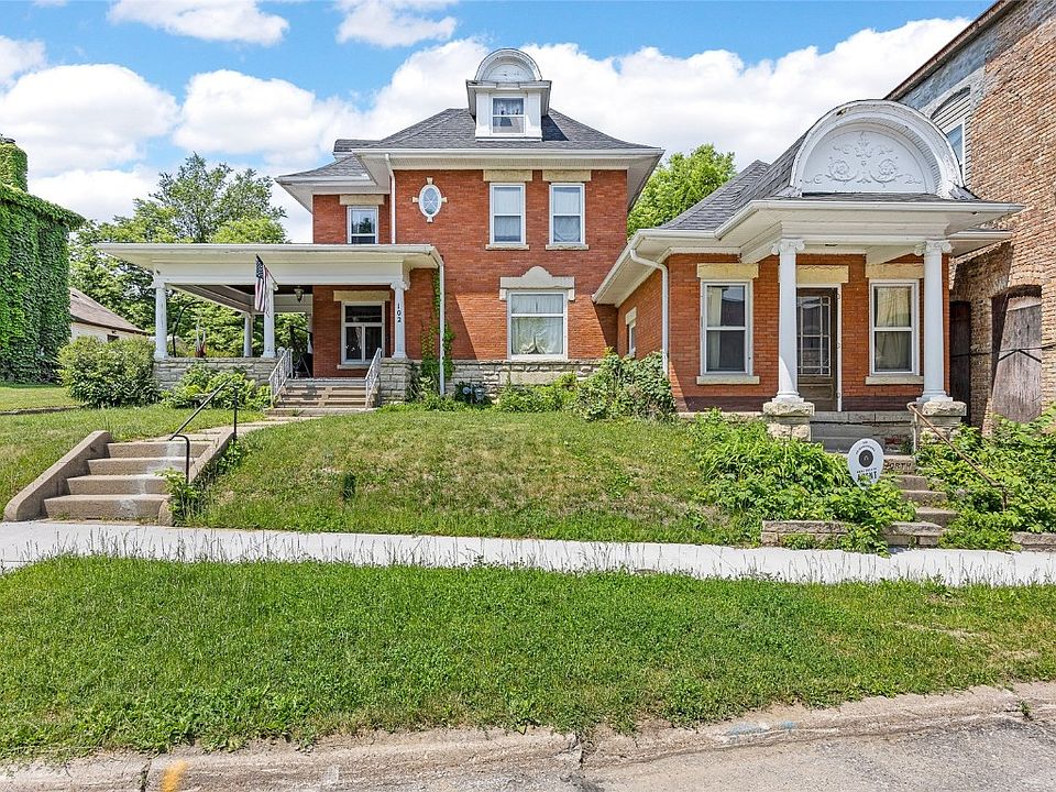 102 S Booth St, Anamosa, IA 52205 Zillow